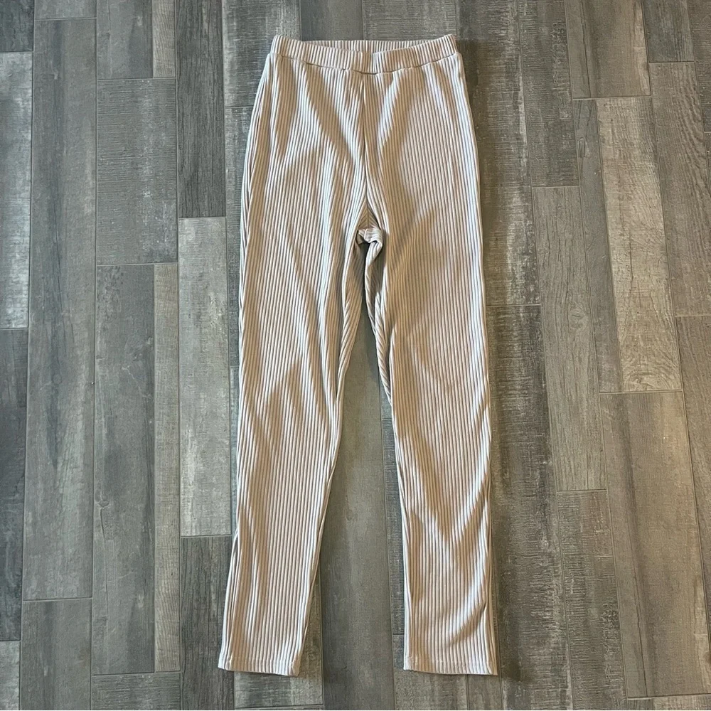Small Ribbed Tan Pants - Picture 1 of 3